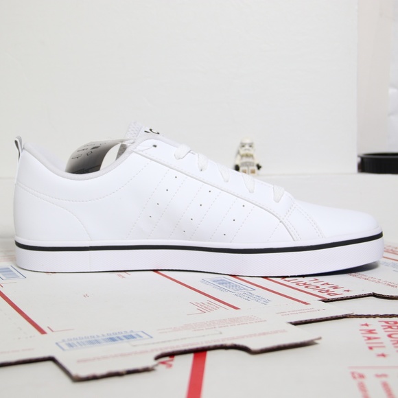 Adidas Pace VS White Running Shoes - Picture 2 of 7